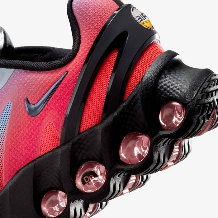 Air Max DN8 'Bright Crimson Royal Tint '