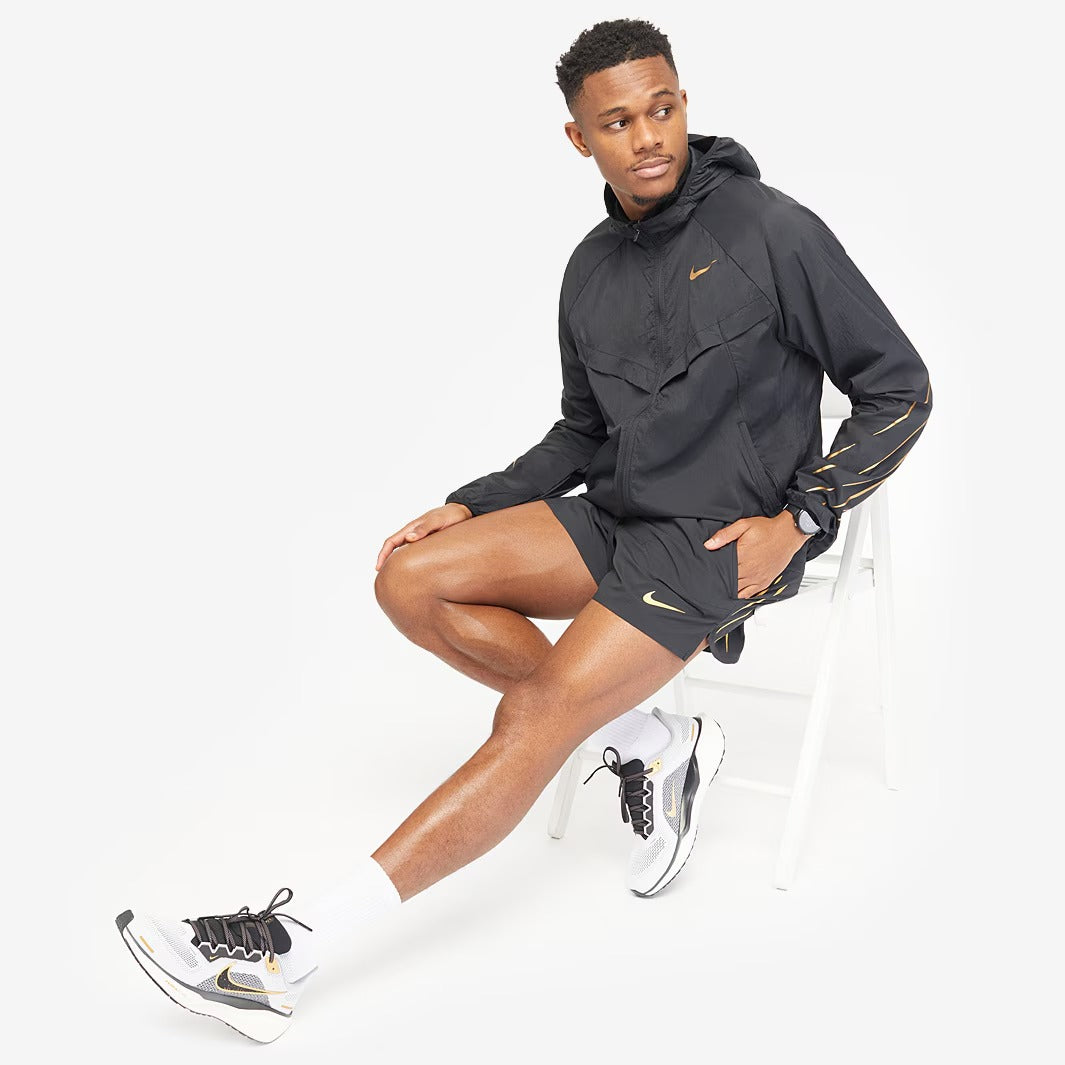 Nike Repel Jakob Jacket Black/Metallic Gold