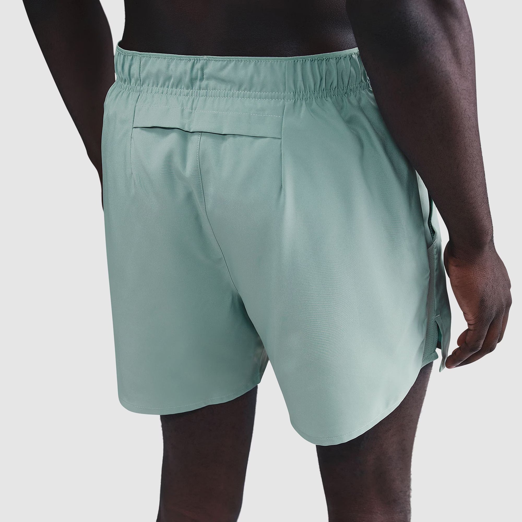 Nike Dri-FIT Challenger 5 Inch Brief-Lined ShortsBlack